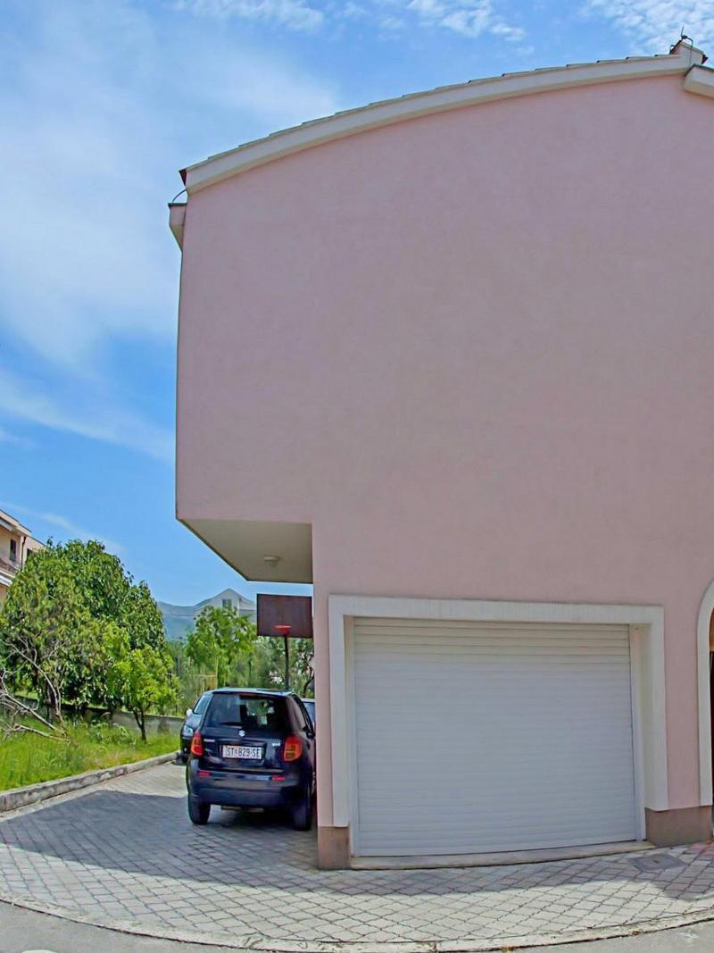 Apartments Damir Kaštel Štafilić Esterno foto